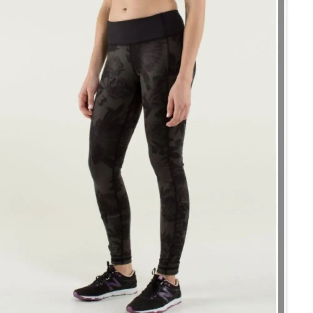 like New! Lululemon Women's Speed Legging Brisk Bloom Black Soot/Black Size 6